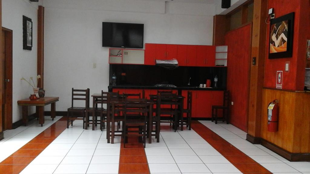 Hostal Yaki Lima Kültér fotó